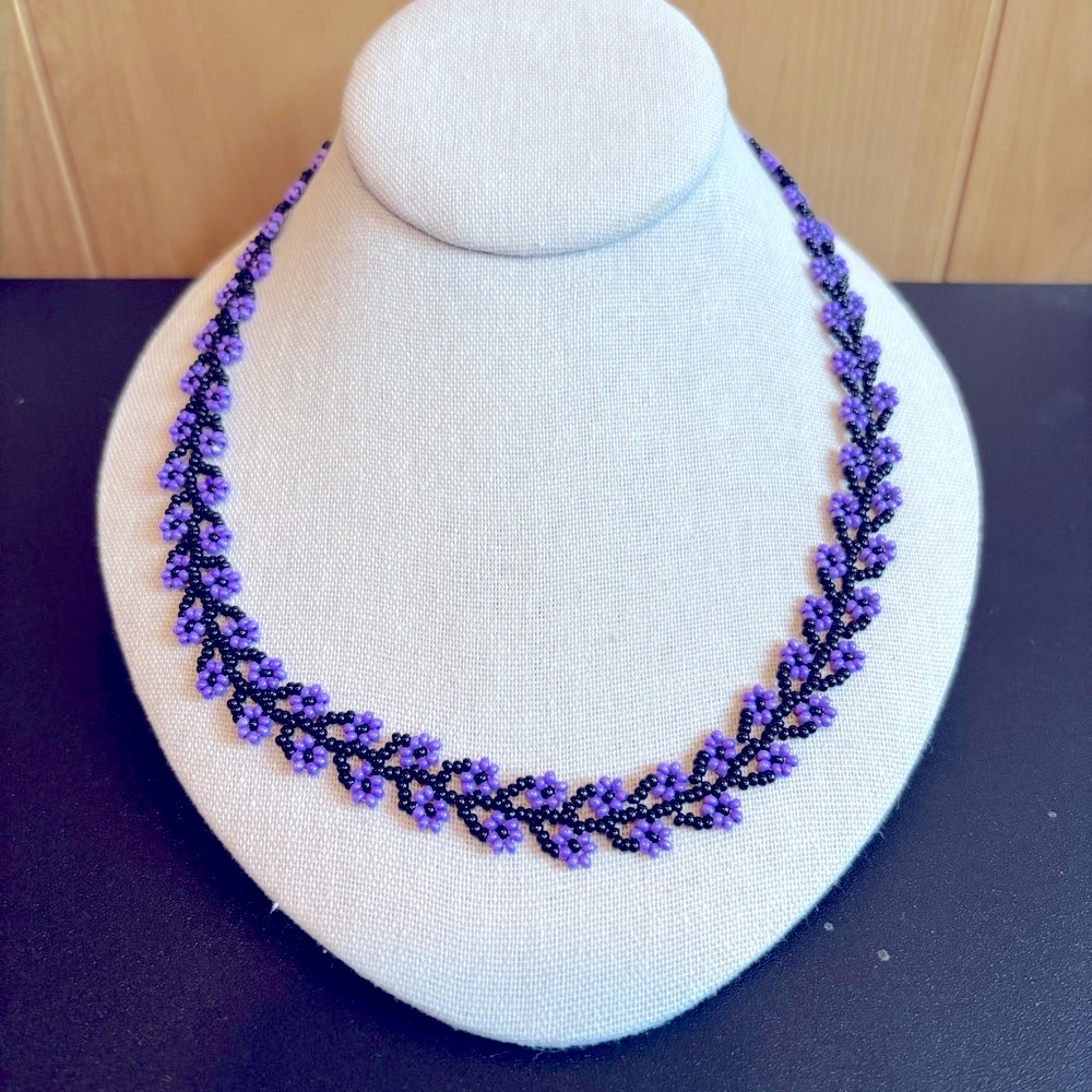 💕New Listing 💕Handmade Colorful Beaded Necklace